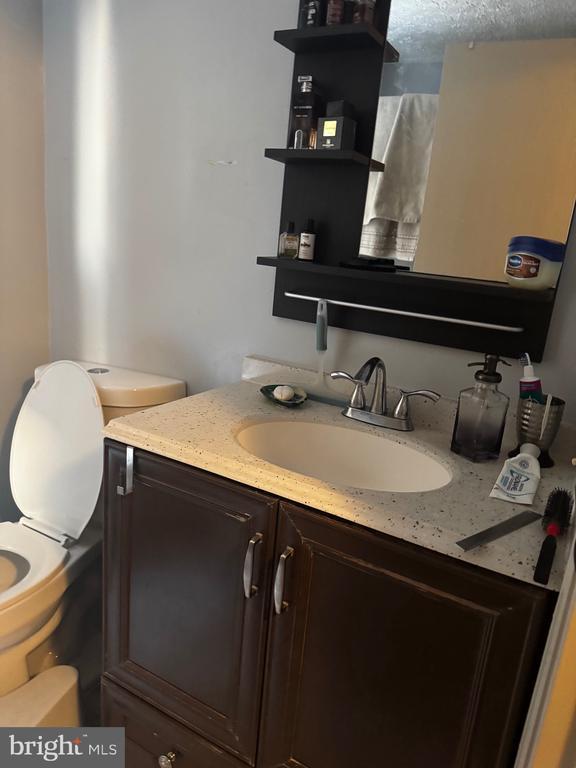 Building Photo - 13025 Gershwin Way