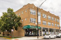 Building Photo - 2344 N Kenneth Ave