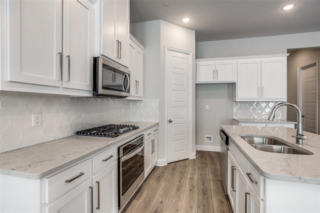 Building Photo - 4628 Piedras Lanzar Dr