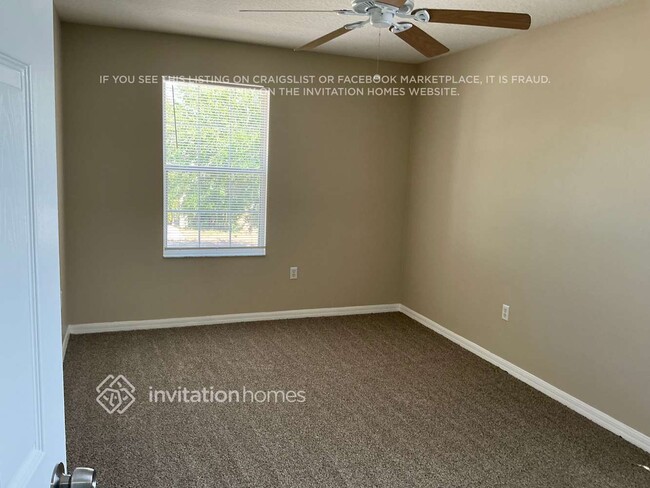 Building Photo - 10706 Bamboo Rod Cir
