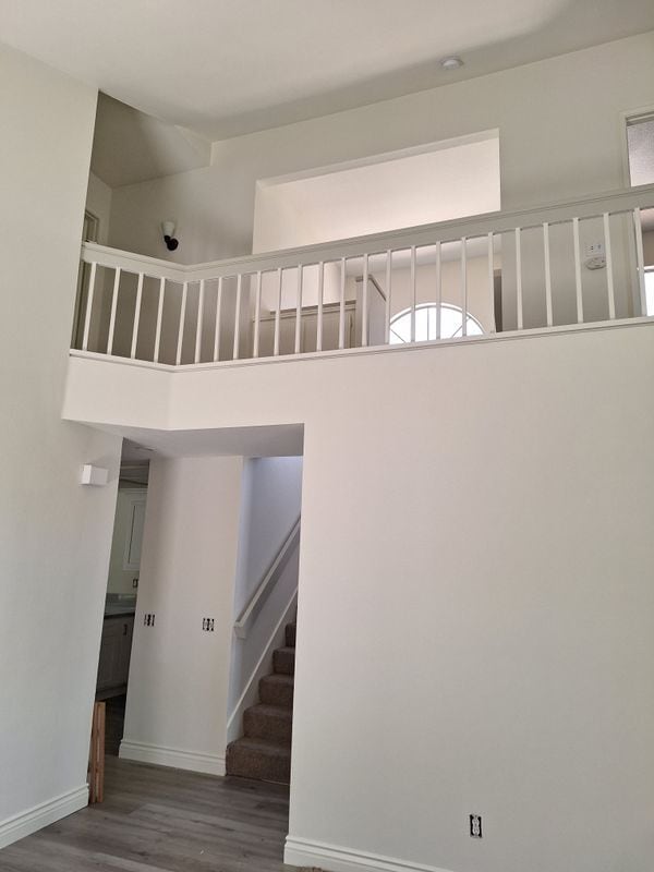 Building Photo - 920 La Palma Cir