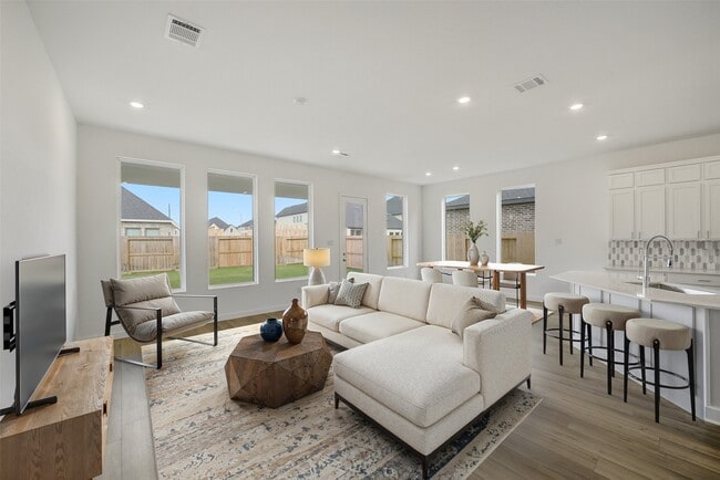 Building Photo - 31222 Anna Mdws Dr