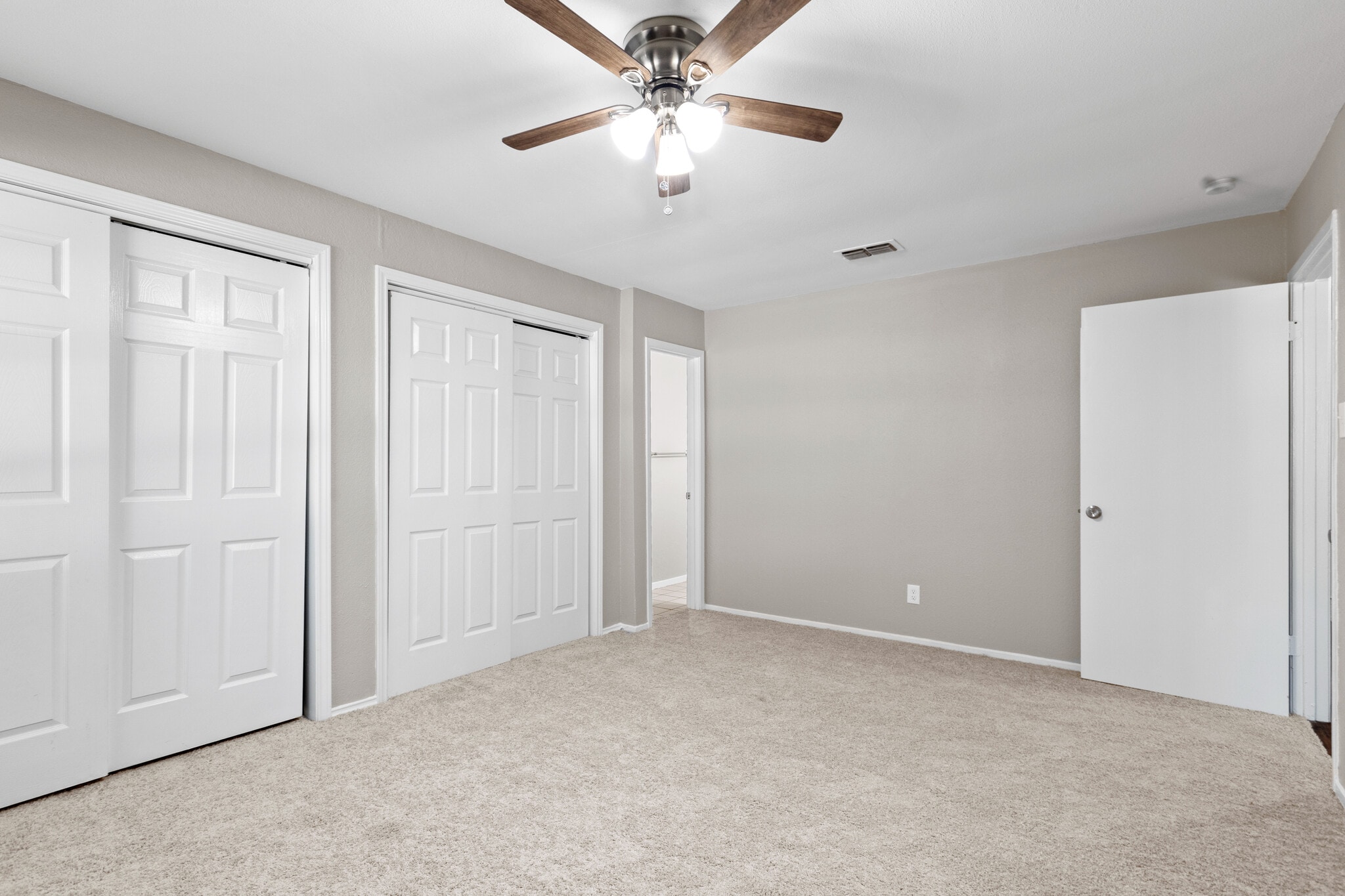 Building Photo - Room in Duplex on Segura Ct S