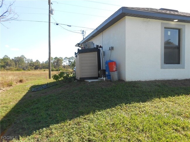 Building Photo - 636 Eisenhower Blvd