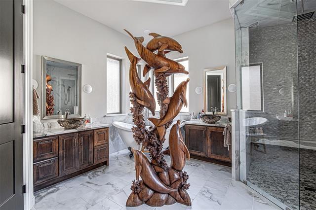 Building Photo - 13924 E Riviera Dr