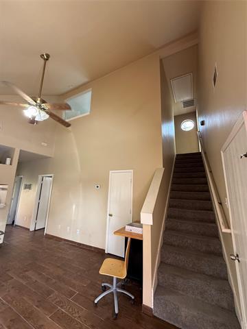 Building Photo - 3822 Brandon Park Dr