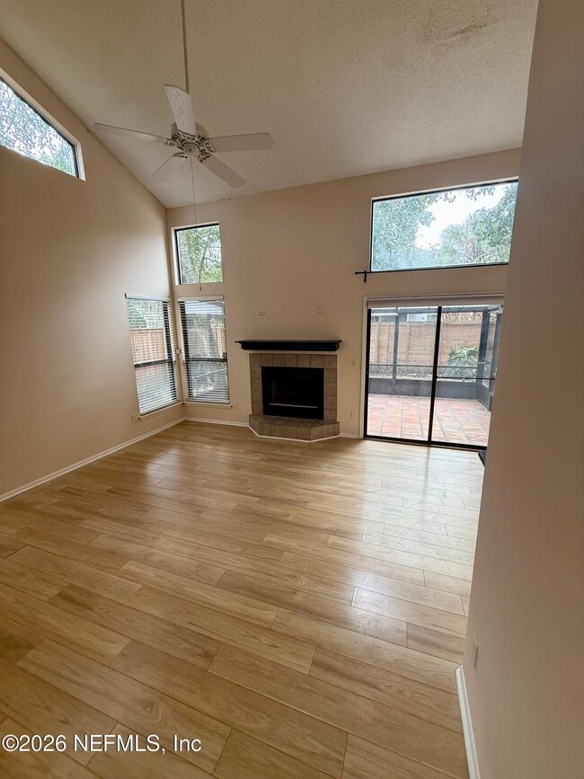 Building Photo - 536 Pelican Key