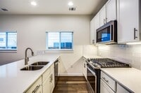 Building Photo - 6800 Menchaca Rd