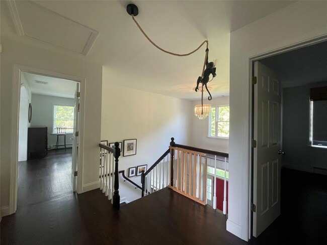 Building Photo - 14 Ledge Rock Ct