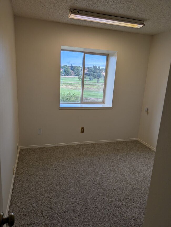 Building Photo - 3448 Atlantic Dr