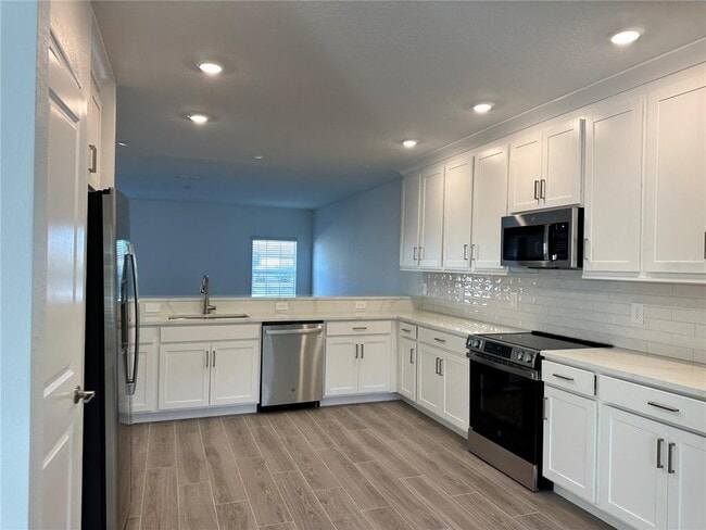 Building Photo - 28413 Grassland Rnch Ln