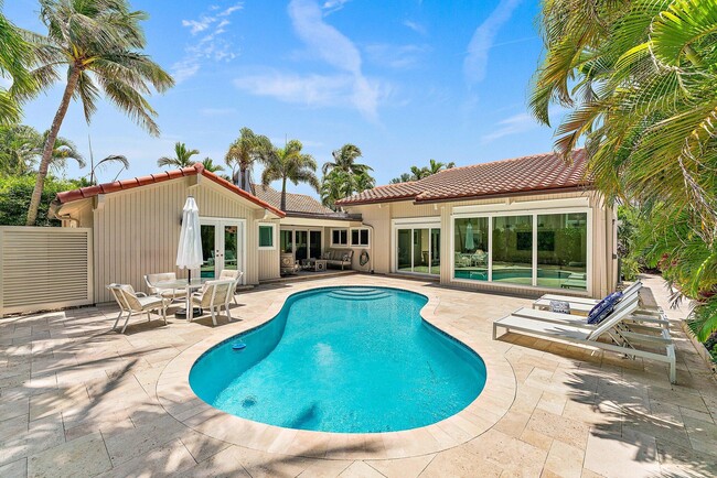 Building Photo - 107 Mako Ln