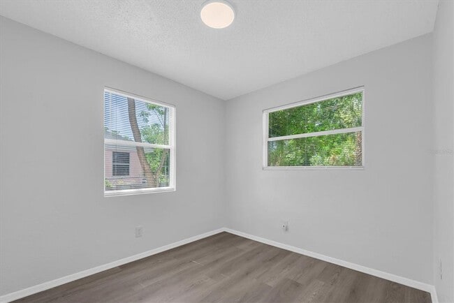 Building Photo - 4421 11th Ave S