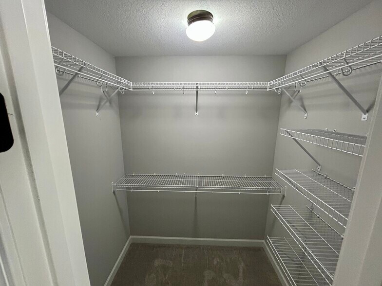 Building Photo - 200 Mabry St