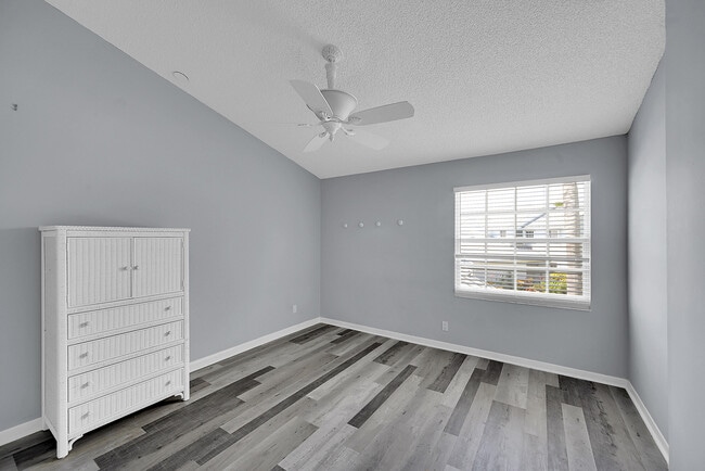 Building Photo - 17094 Boca Club Blvd