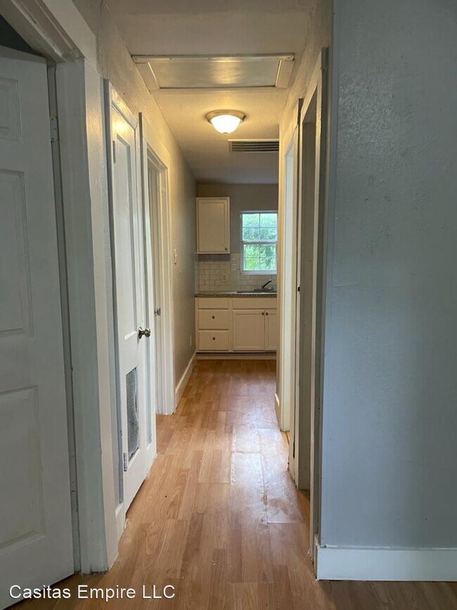 Building Photo - 2 br, 1 bath House - 3121 Rosalie St.