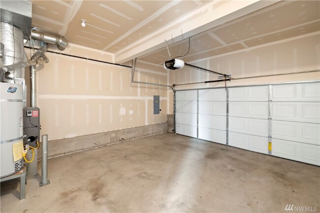 Building Photo - 1548 Farina Lp SE
