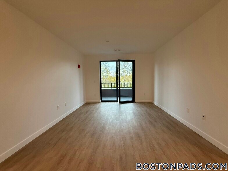 Building Photo - 199 Gardner St