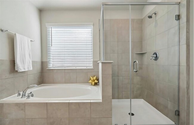 Building Photo - 205 Cresta Cv Ct