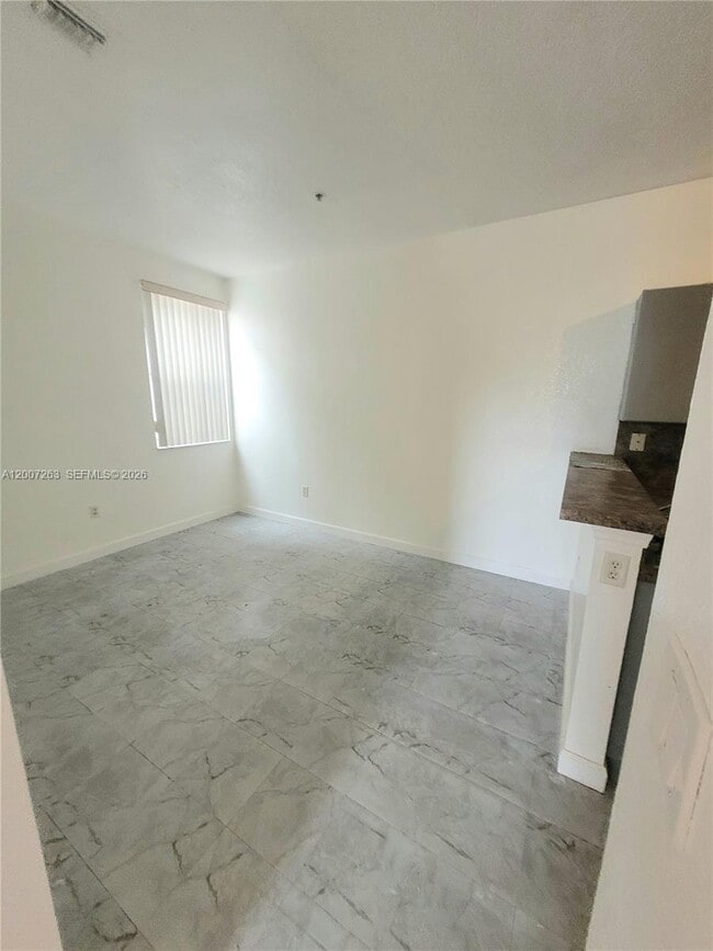 Building Photo - 4331 SW 160th Ave