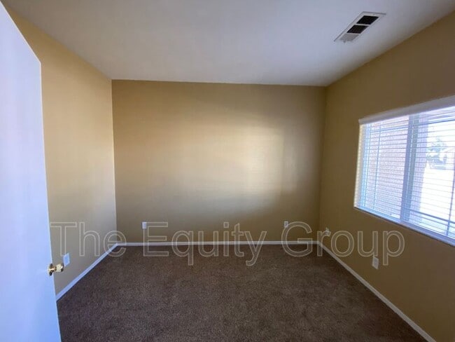 Building Photo - 2672 Tamas Ct