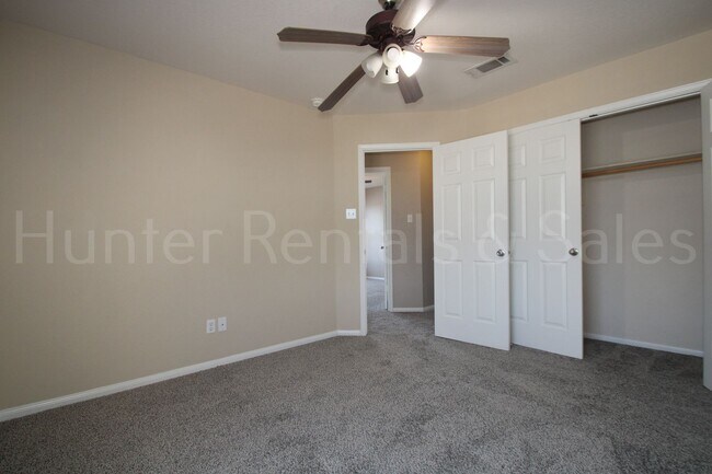 Building Photo - 6712 Taree Loop