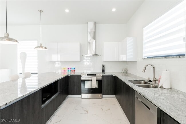 Building Photo - 4064 Full Moon Ct