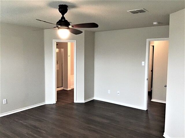 Building Photo - 16508 Jasmine Springs Dr