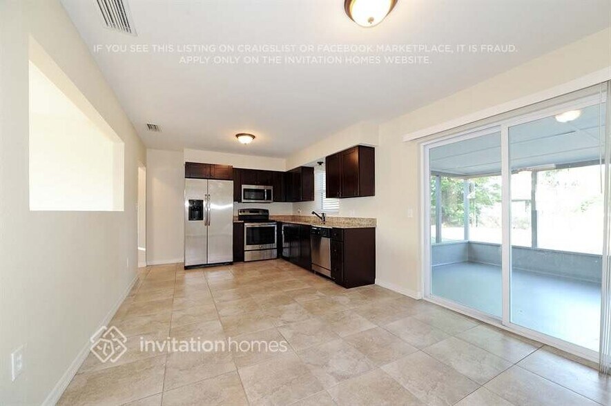 Building Photo - 108 57th St W