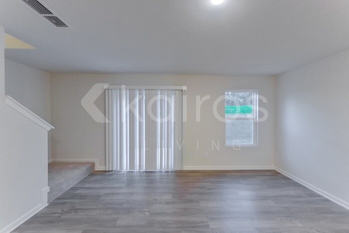 Building Photo - 306 Ironwood Ct