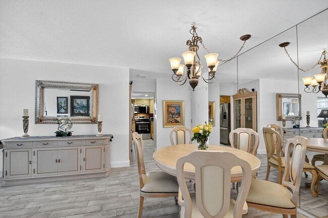 Building Photo - 4511 S Ocean Blvd