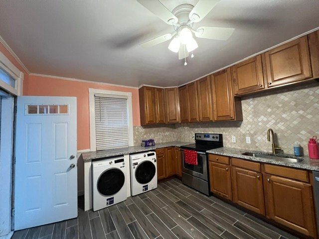 Building Photo - 823 Mulberry Ave