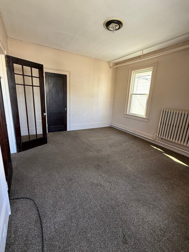 Building Photo - 1829 Main Street-3