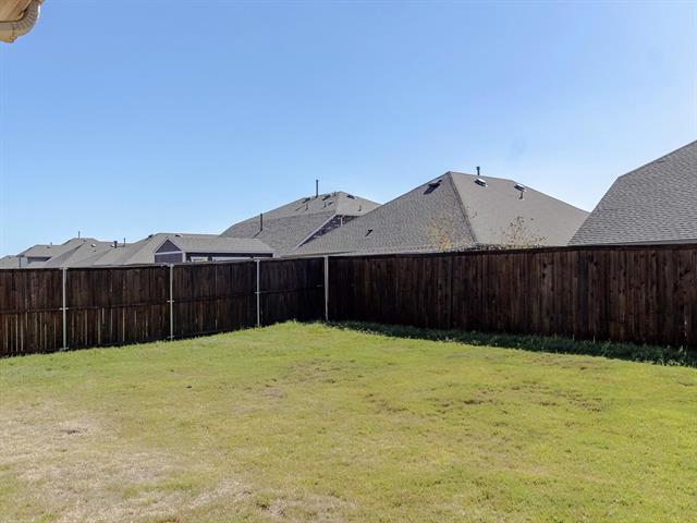 Building Photo - 1700 Meadow Trail Ln