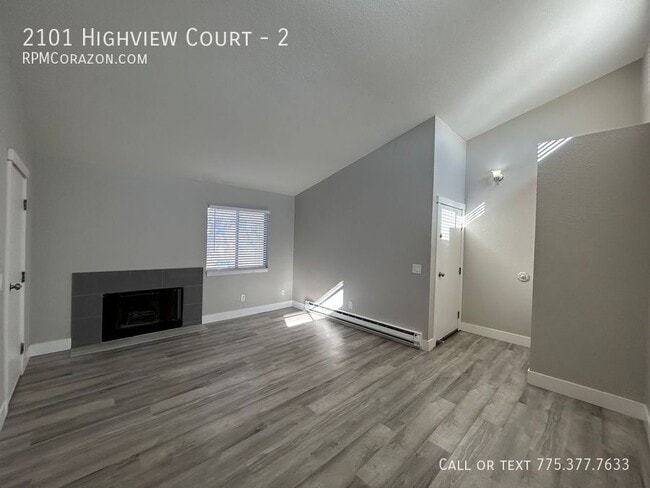 Building Photo - 2101 Highview Ct