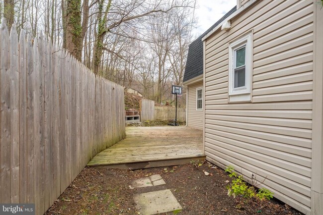Building Photo - 3140 Basford Rd