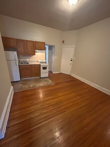 Building Photo - 4031 Locust St