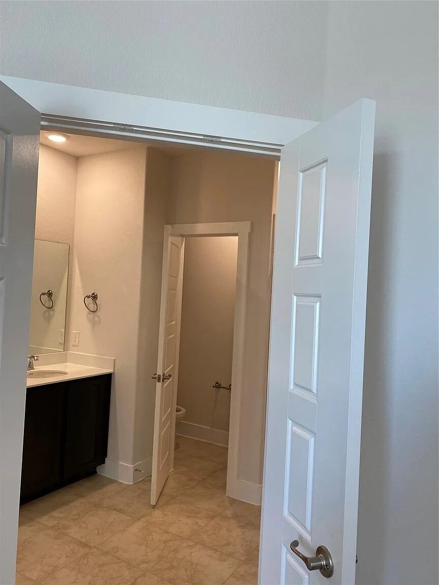 Building Photo - 2408 Magalia Ln