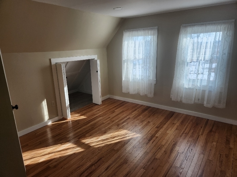 Building Photo - W5725 Ralph Rd