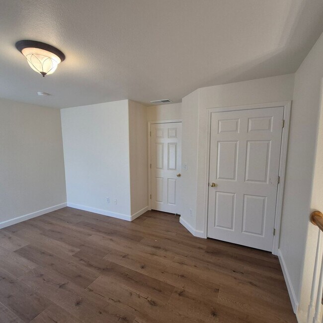 Building Photo - 5317 Buckwood Way