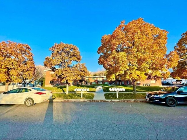 Building Photo - 125 S 200 W