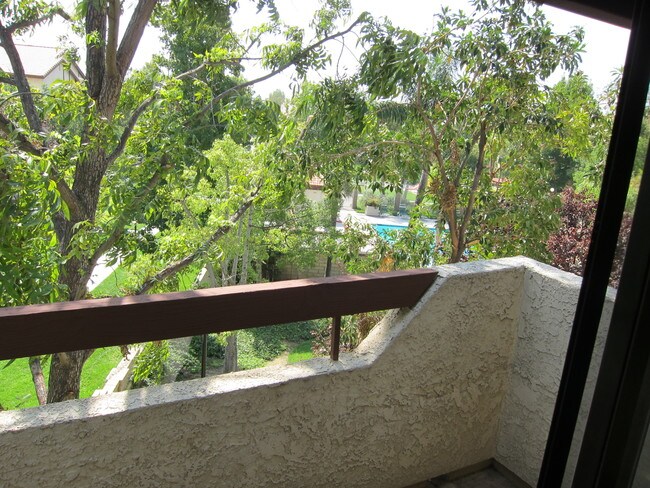 Building Photo - 28015 Sarabande Ln