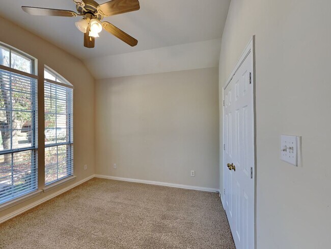 Building Photo - Stunning Home in the Highly Sought-After Wellington Addition!