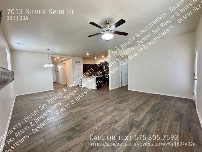 Building Photo - 7013 Silver Spur St