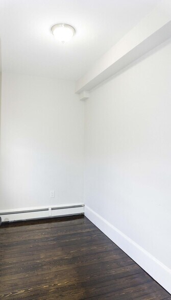 Building Photo - 3147 Washington St