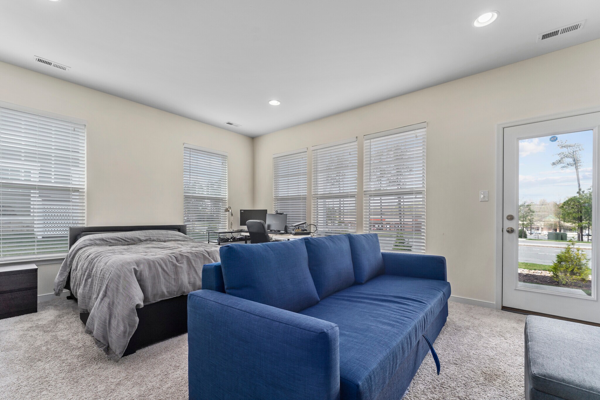 1st Floor Bedroom/ Flex Room - 10410 Perennial Dr