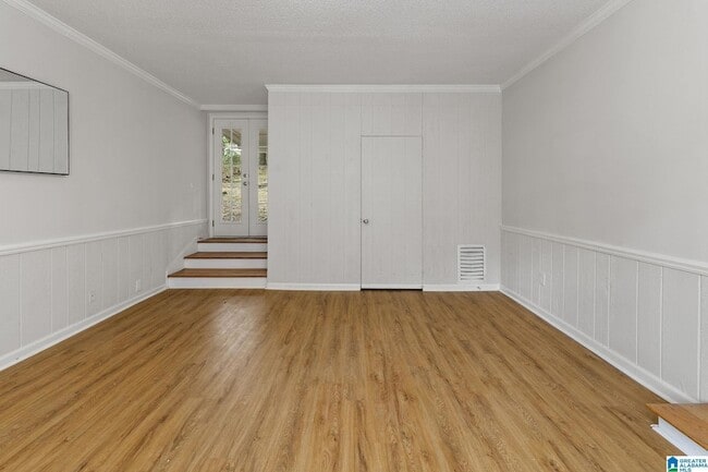 Building Photo - 2344 3rd Way NE