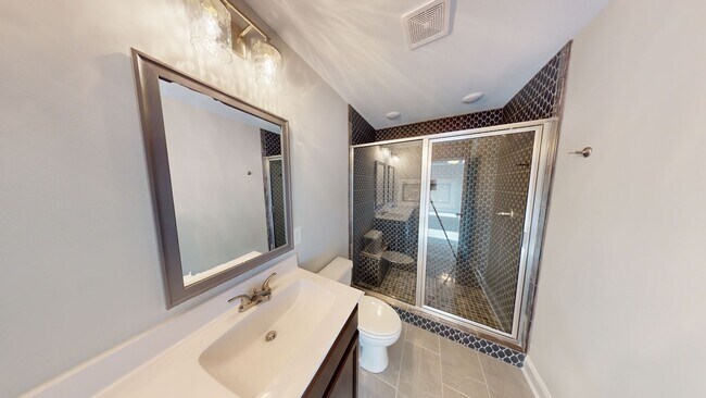 Building Photo - 1030 Cherry Acrs Dr