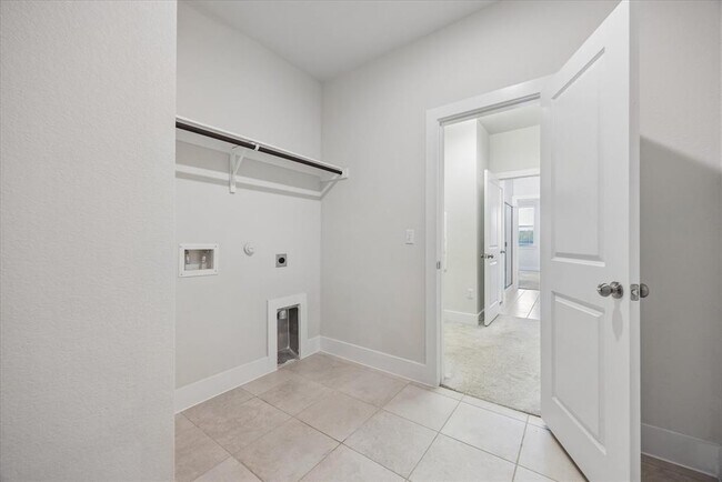 Building Photo - 8503 McKamy Dr