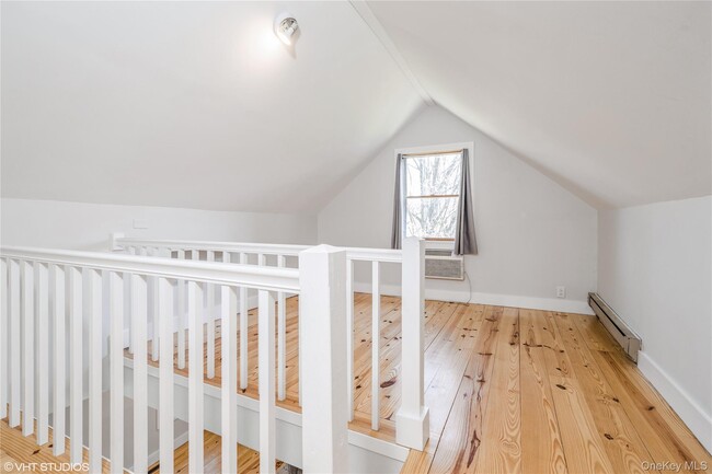 Building Photo - 1392 Kings Hwy